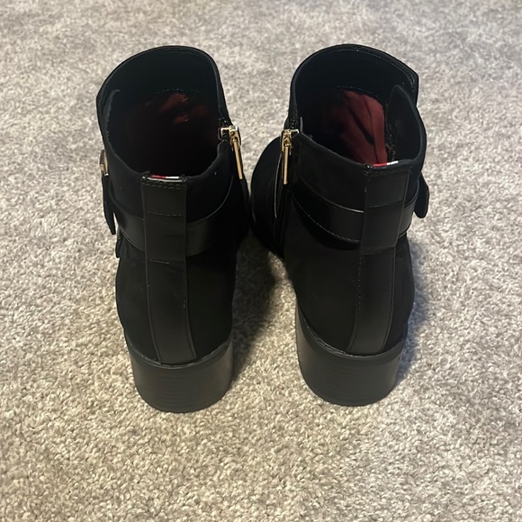 Tommy Hilfiger Ankle Boots - Picture 4 of 6